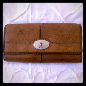 Fossil Trifold Leather brown wallet